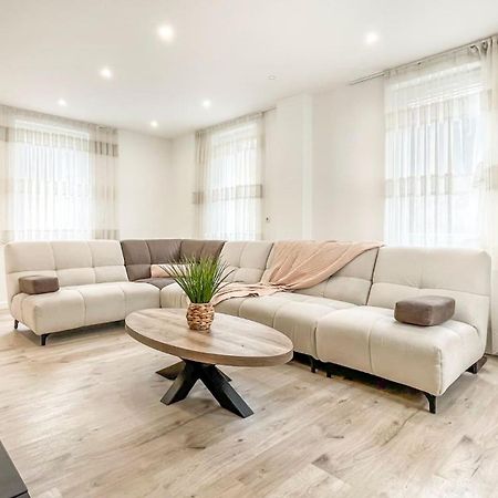 Homey Sakine- Proche Centre- Netflix- Wifi Cluses Exteriér fotografie