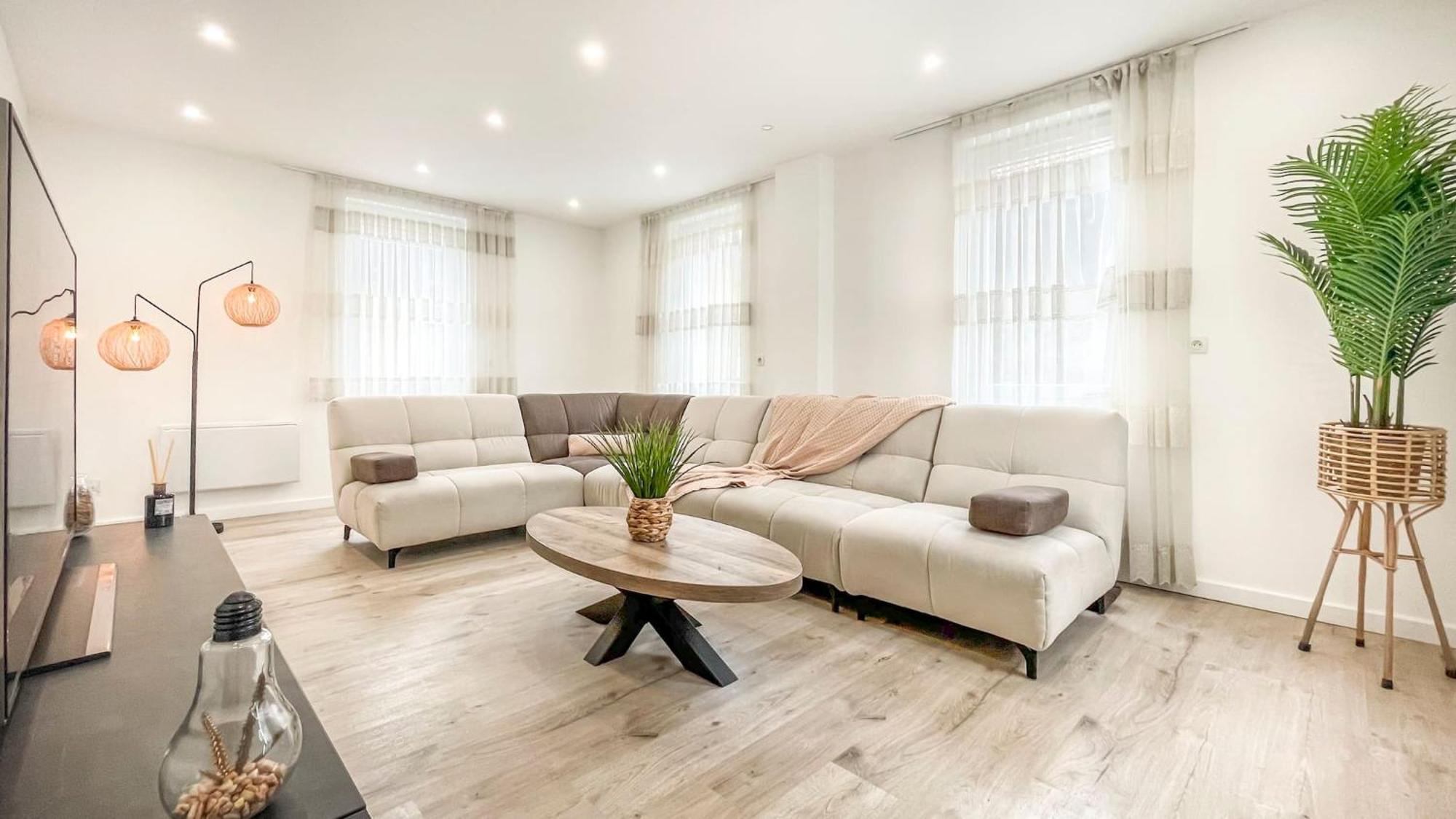 Homey Sakine- Proche Centre- Netflix- Wifi Cluses Exteriér fotografie